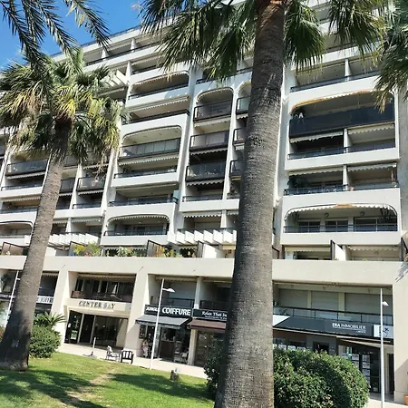 Center Bay Apartmán